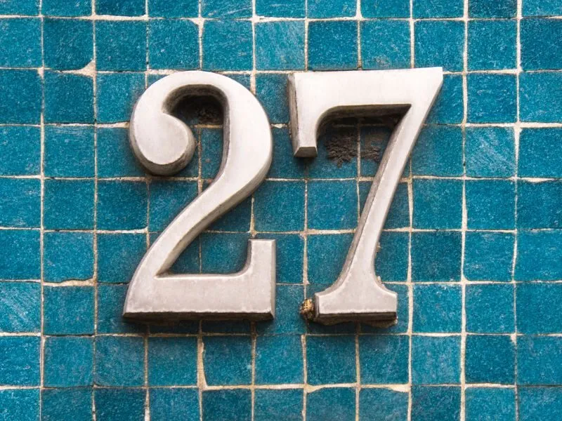 Ý nghĩa số 27 trong lô đề và tâm linh